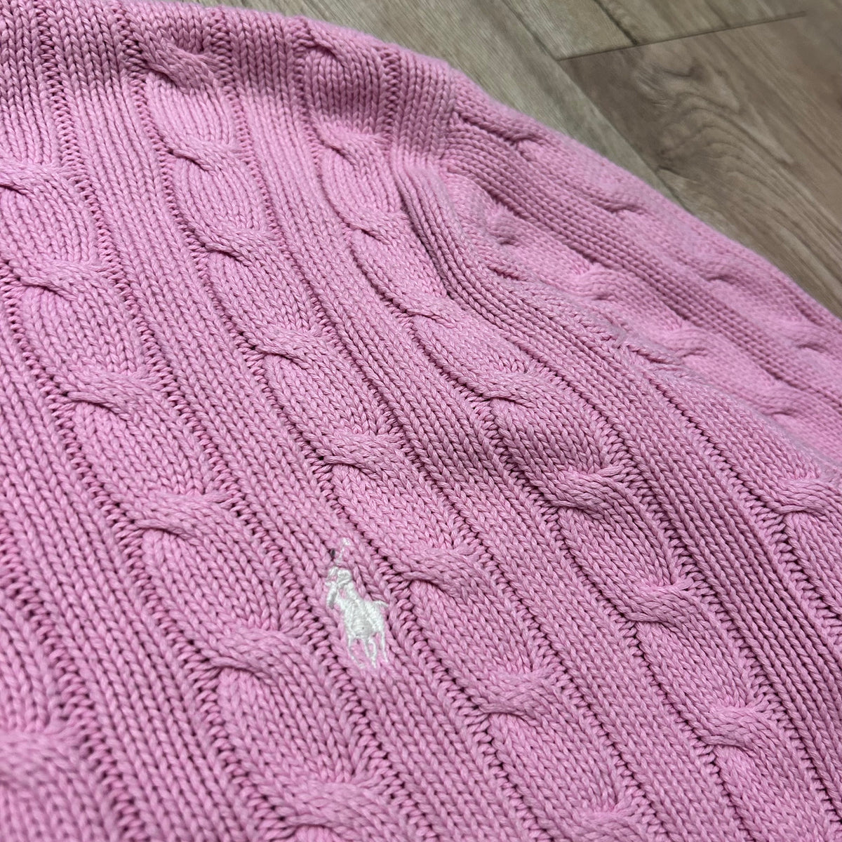 Sweter warkocz Ralph Lauren różowy