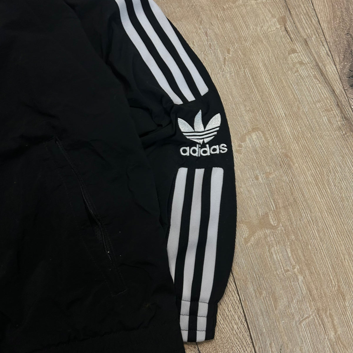 Kurtka ortalion wiatrówka Adidas damska